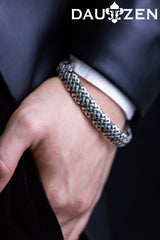 Silver Bracelet Eternity Knot